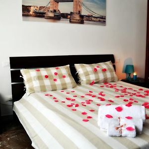 Camera con letto king size